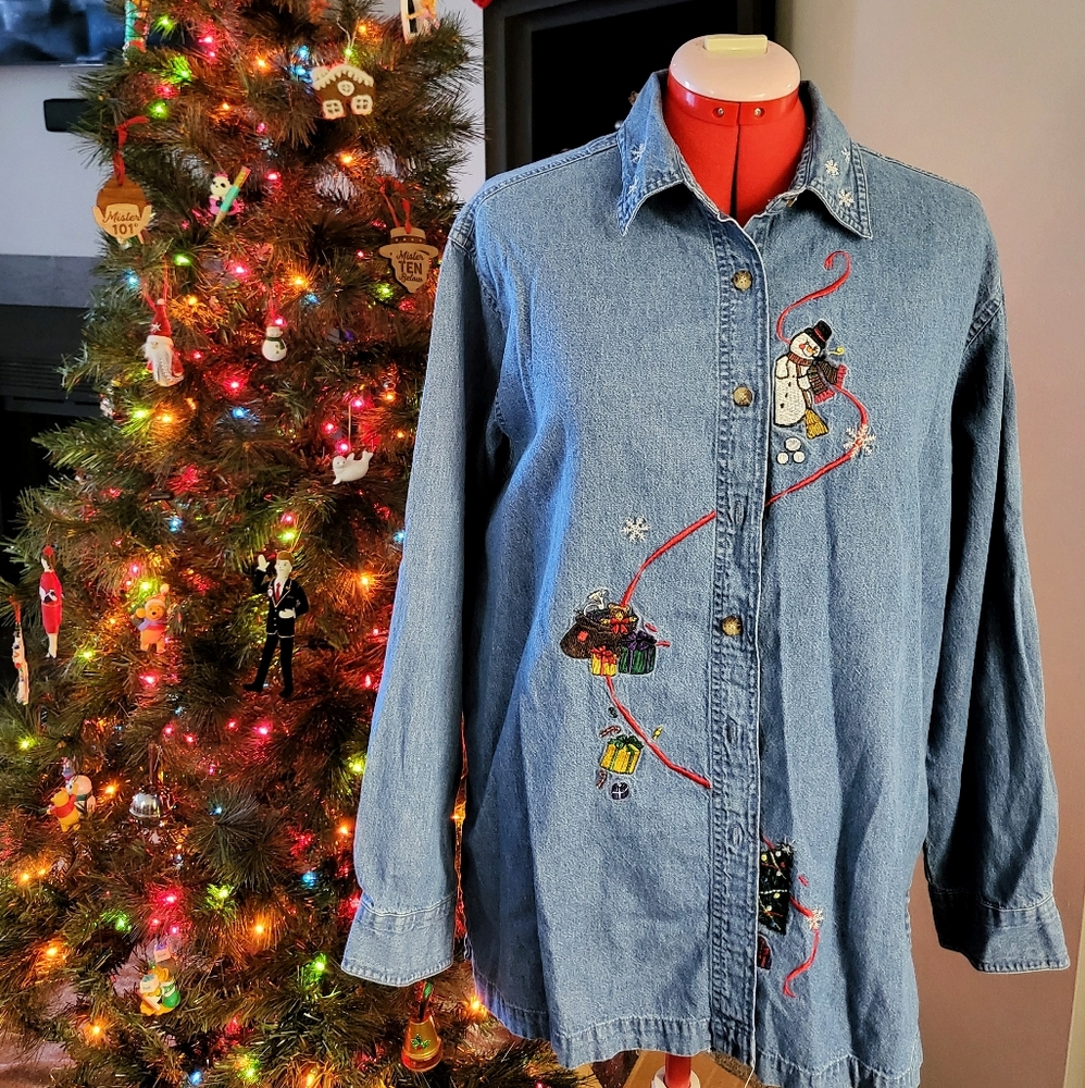 Vintage Bill Blass Embroidered Denim Button Down